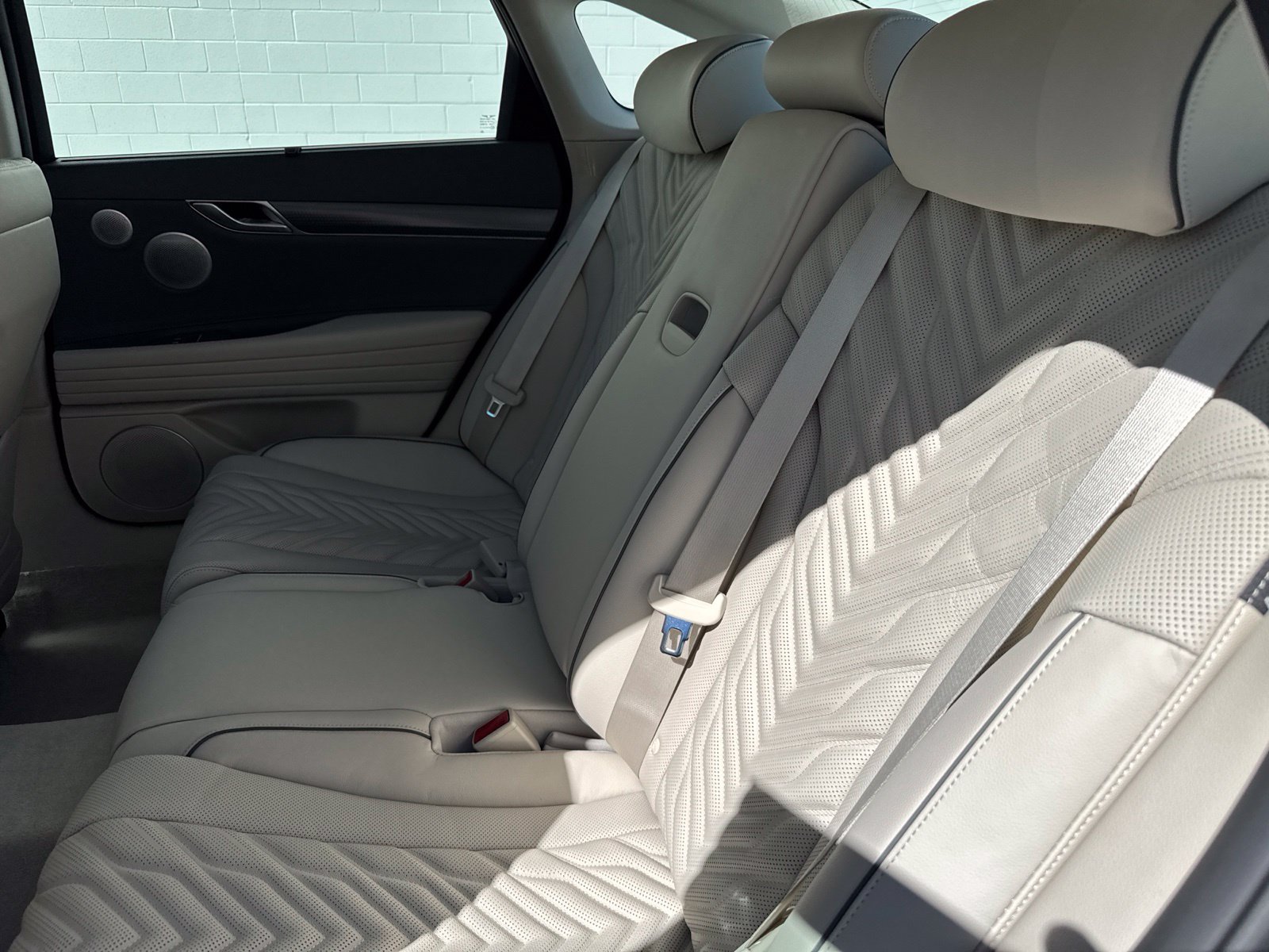 New 2027 Genesis G80 2.5T Sport Prestige AWD/4WD image 14