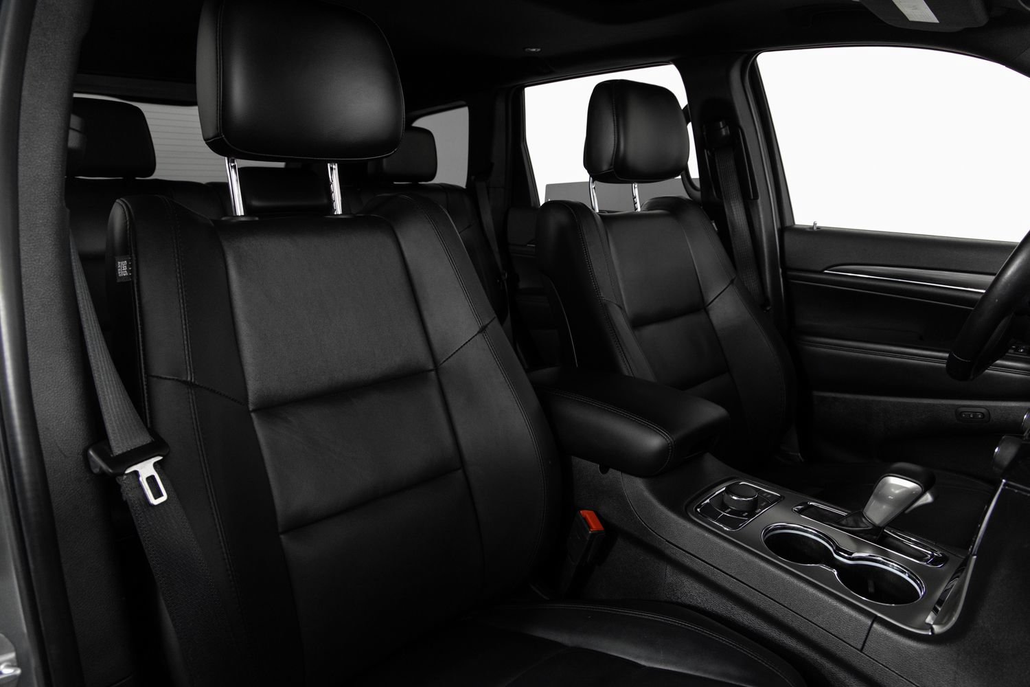 Used 2021 Jeep Grand Cherokee Limited AWD/4WD image 28