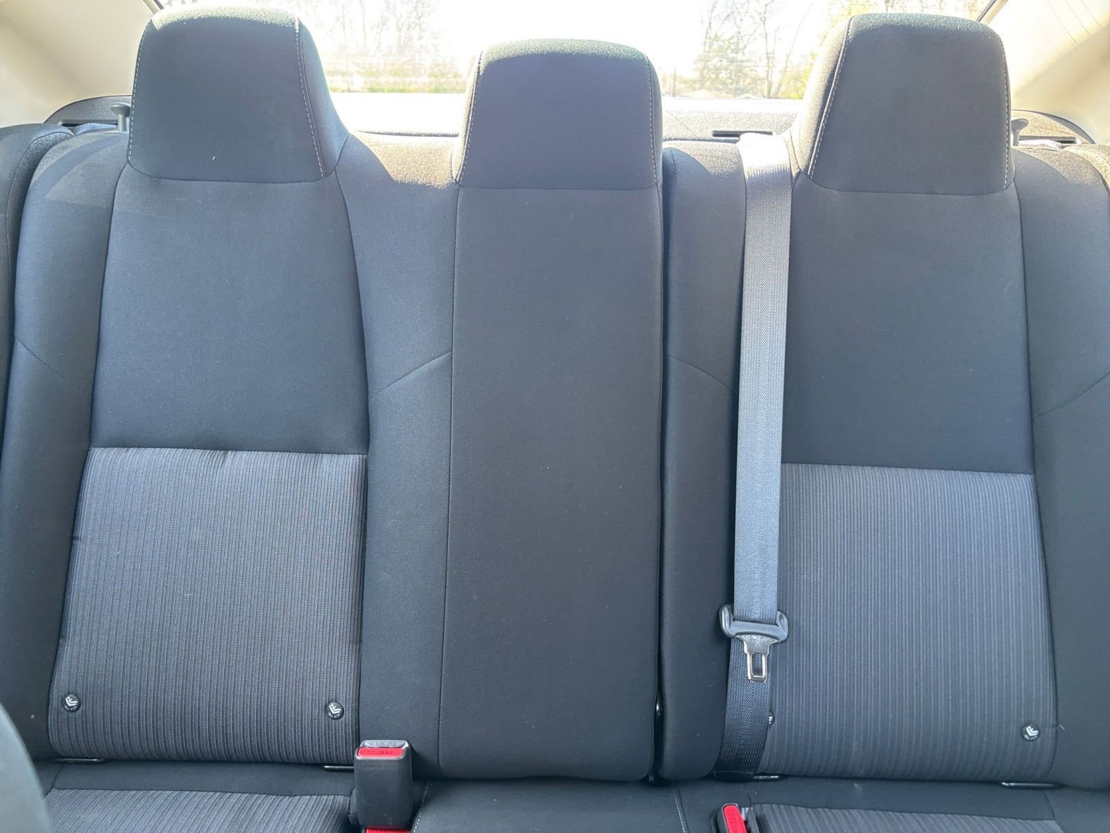 Used 2025 Nissan Sentra SV FWD image 36