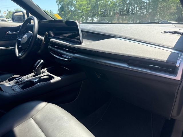 Used 2025 Cadillac XT4 Premium Luxury AWD/4WD image 32