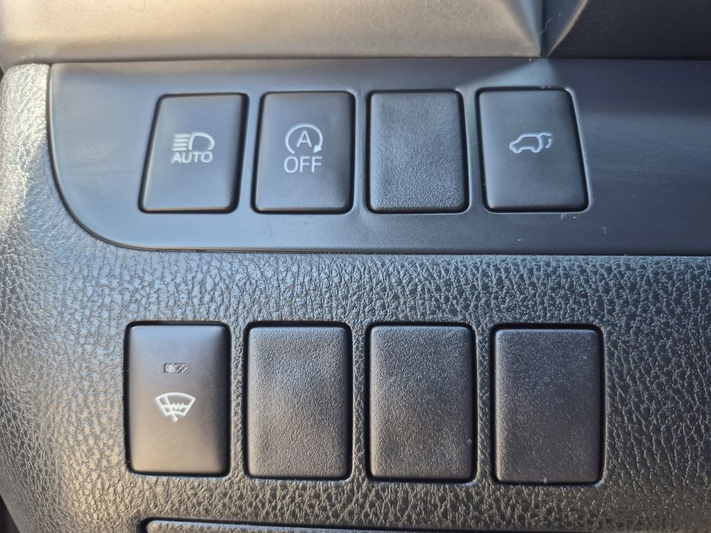 Used 2018 Toyota Highlander XLE image 30