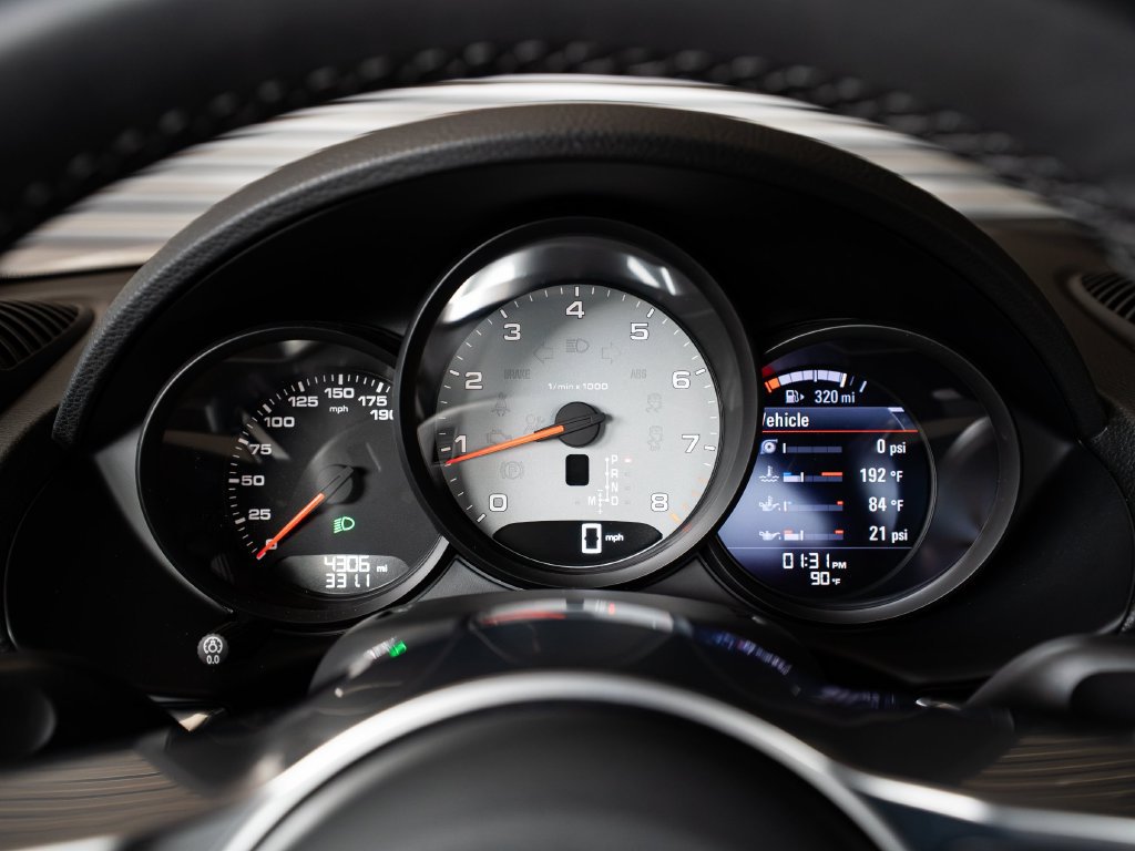Certified 2025 Porsche 718 Boxster S RWD image 15