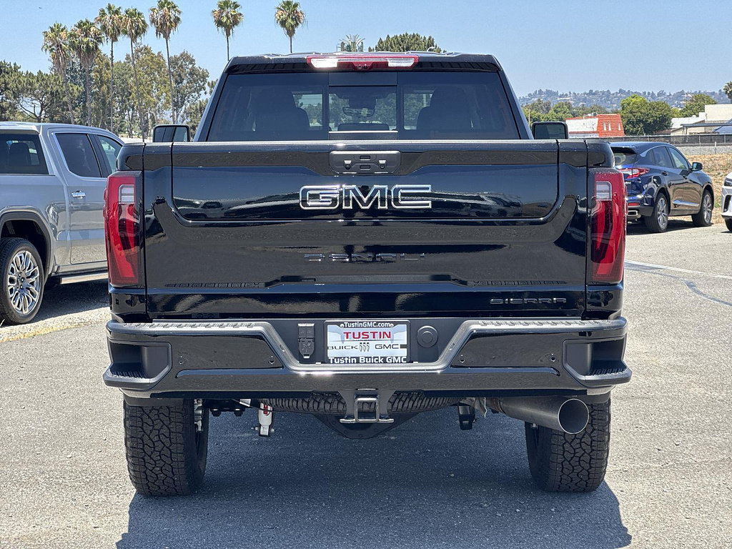 New 2026 GMC Sierra 2500 Denali w/ Denali Reserve Package AWD/4WD image 4