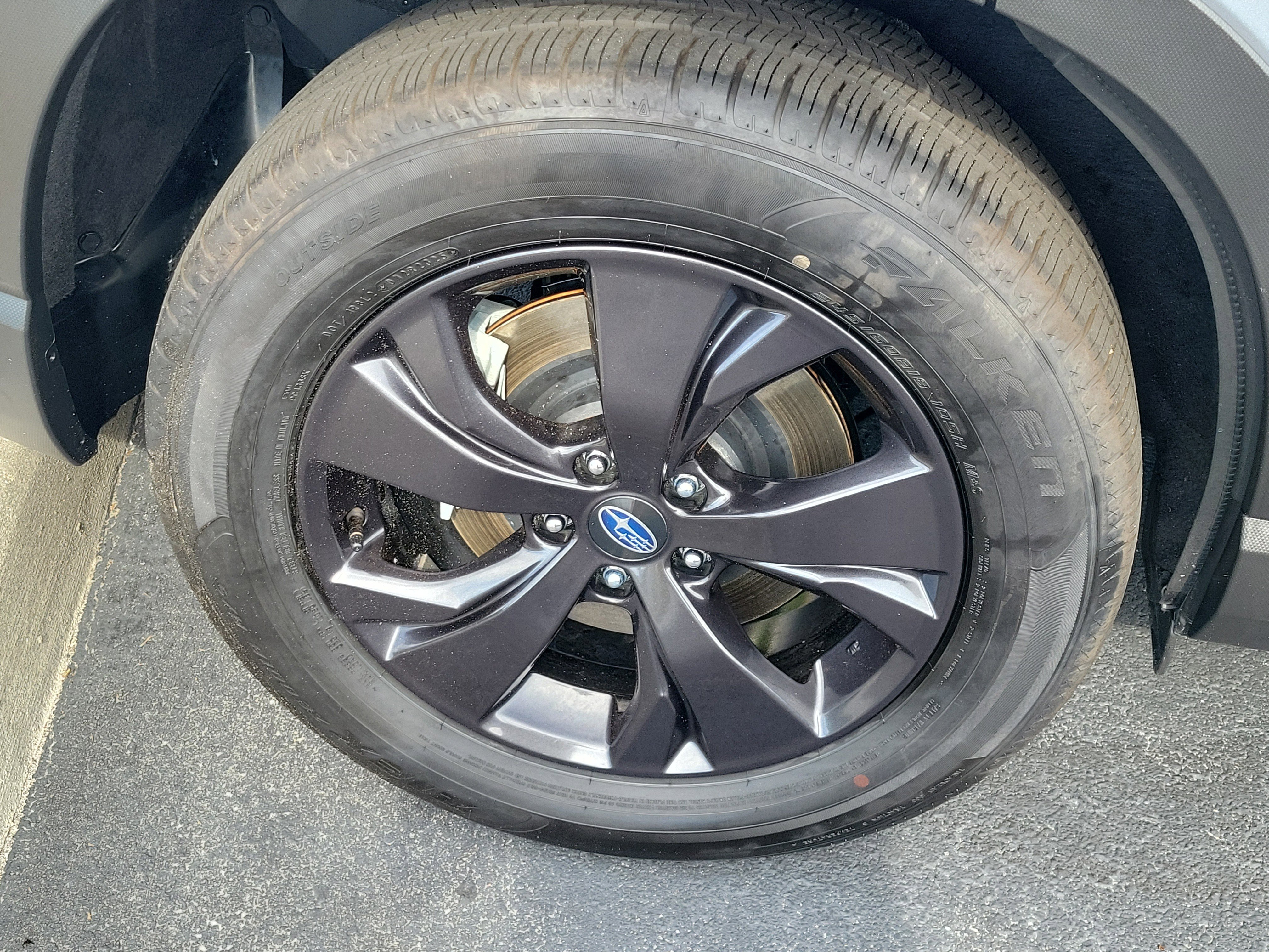 Certified 2026 Subaru Ascent Premium AWD/4WD image 10