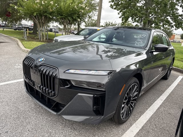 New 2026 BMW 760i xDrive w/ Executive Package AWD/4WD image 3