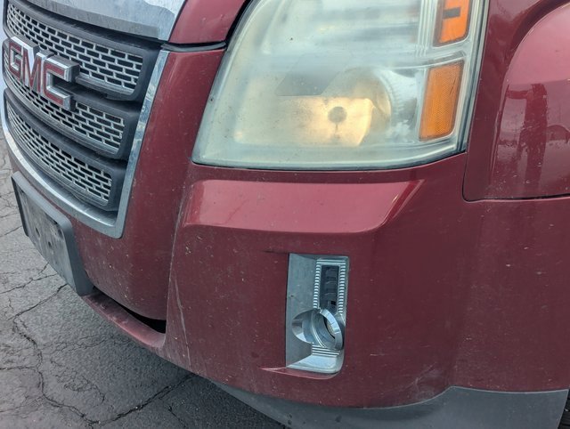 Used 2010 GMC Terrain SLT image 11