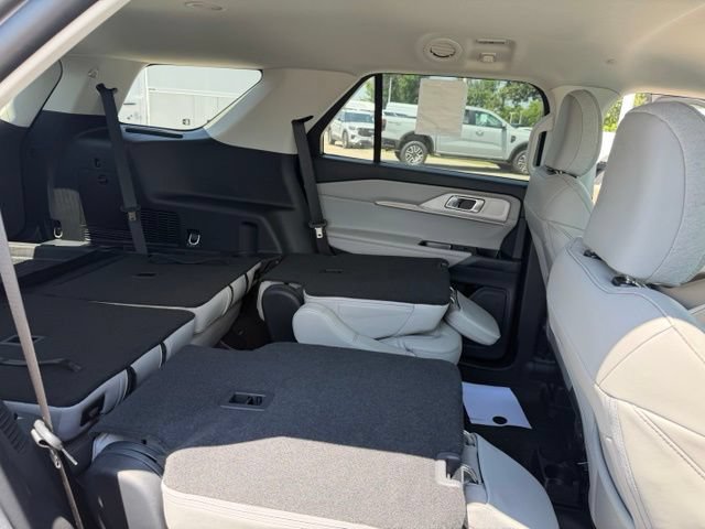 New 2026 Ford Explorer Active w/ Active Comfort Package AWD/4WD image 34