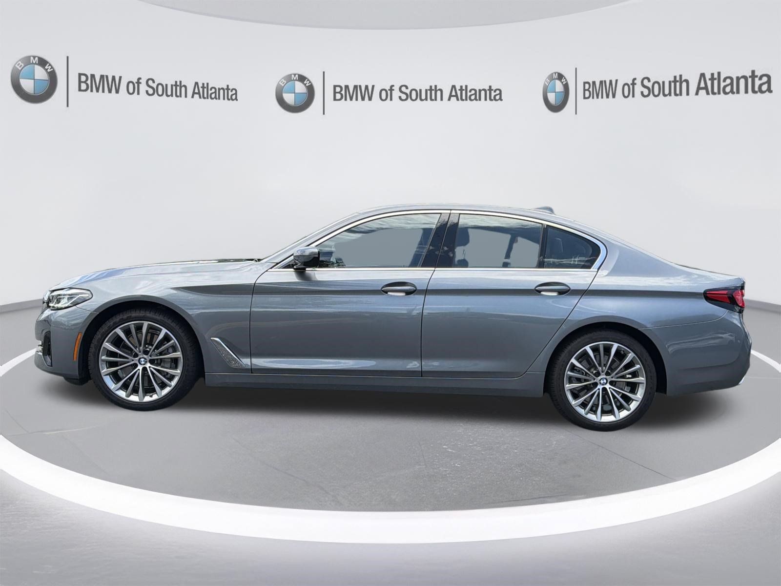 Used 2023 BMW 530i w/ Convenience Package RWD image 25