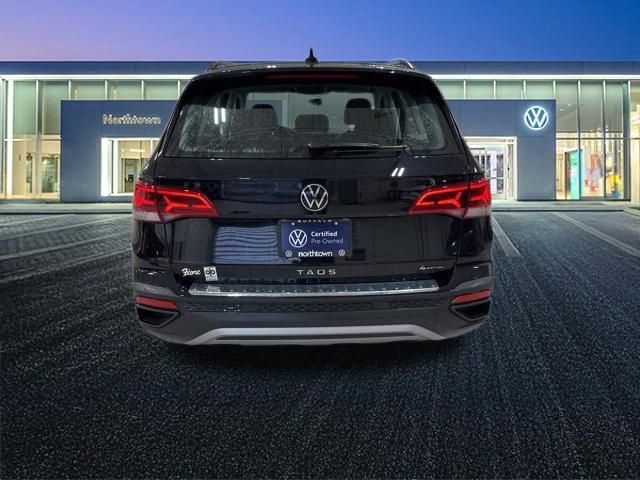 Certified 2022 Volkswagen Taos S image 5