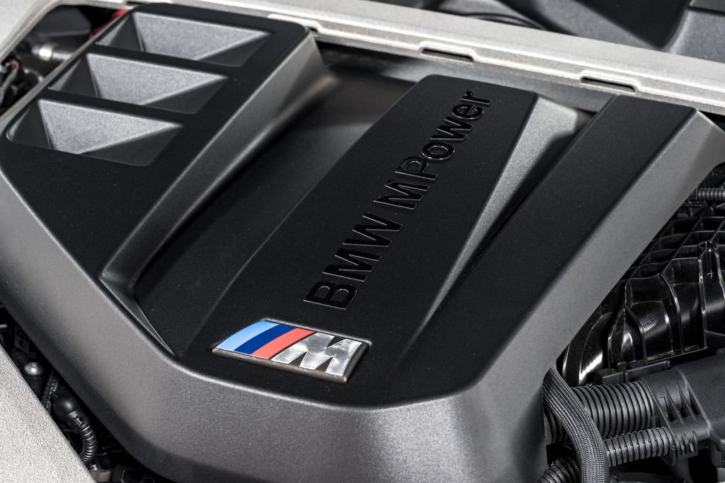 Used 2025 BMW M4 CS AWD/4WD image 43