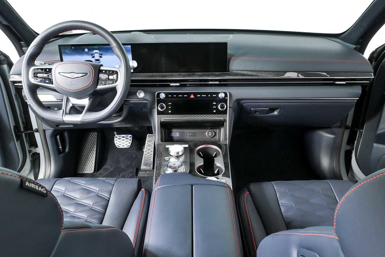 Used 2025 Genesis GV80 3.5T e-SC AWD/4WD image 19