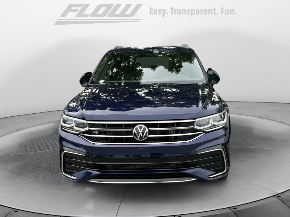 Certified 2022 Volkswagen Tiguan SEL R-Line AWD/4WD image 2