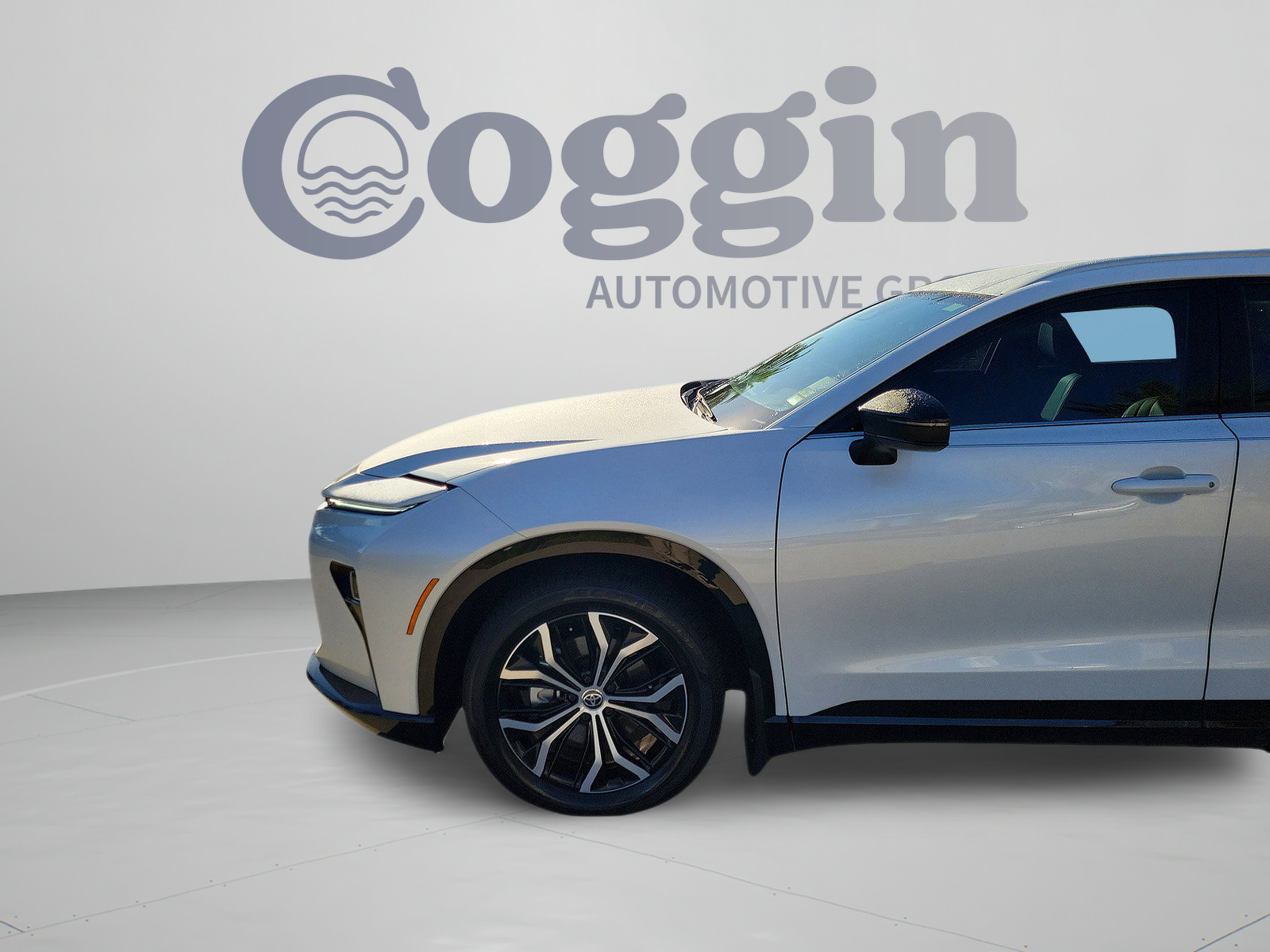 Certified 2025 Toyota Crown Signia AWD/4WD image 32