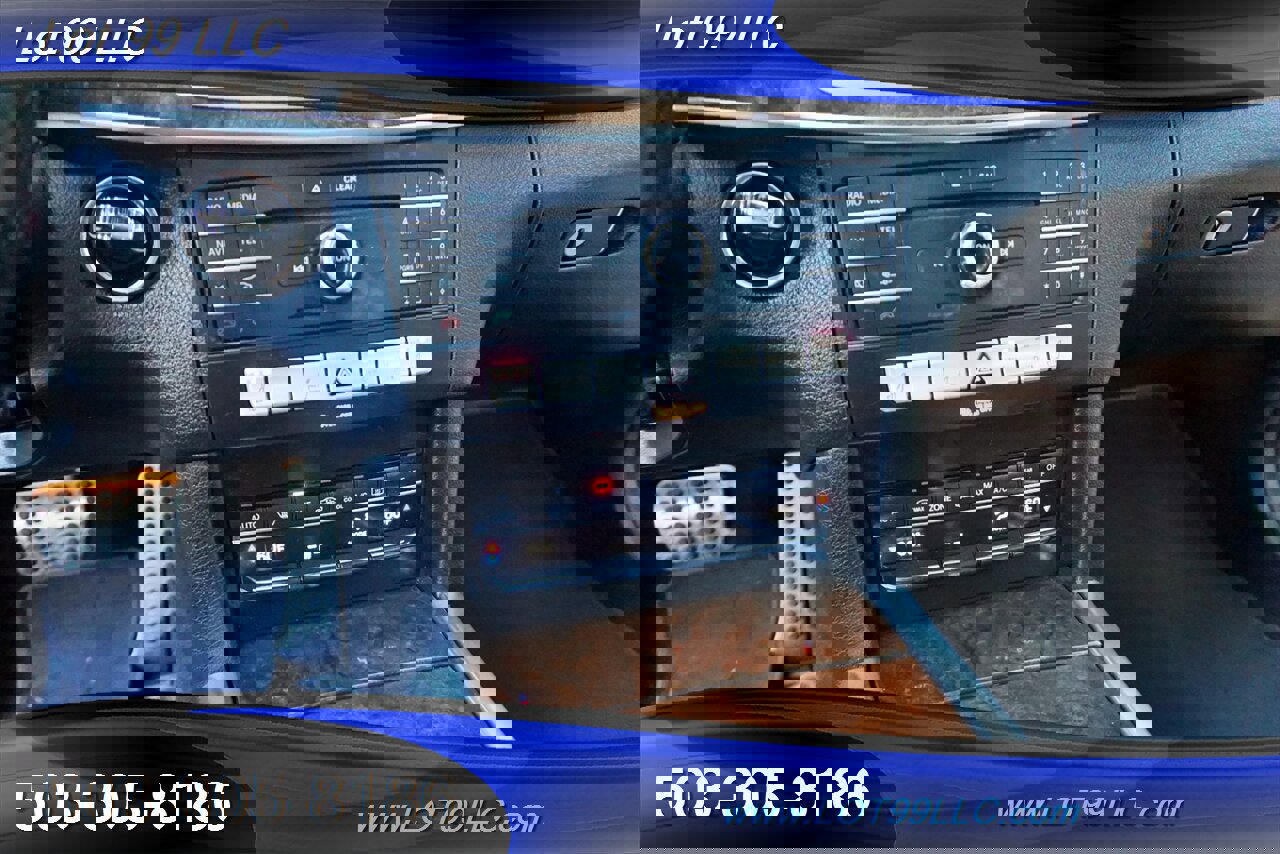 Used 2016 Mercedes-Benz E 350 4MATIC Wagon w/ Premium Package image 21