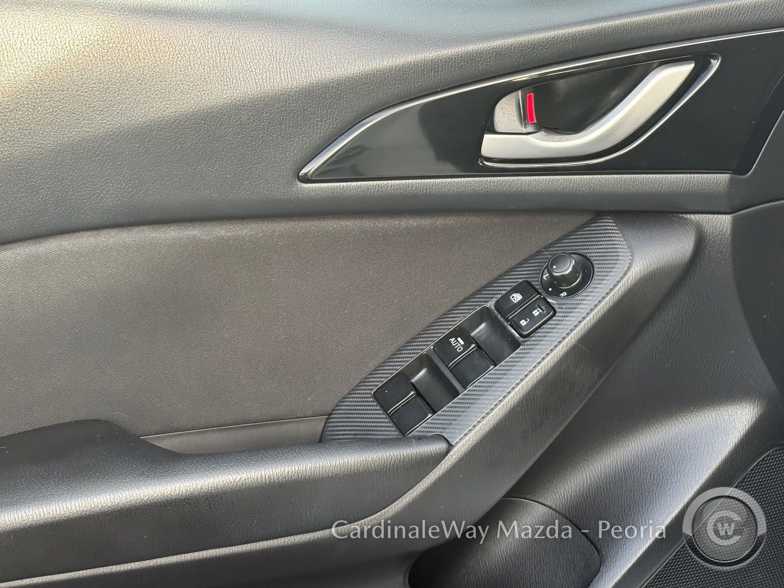 Used 2016 MAZDA MAZDA3 i Touring image 21