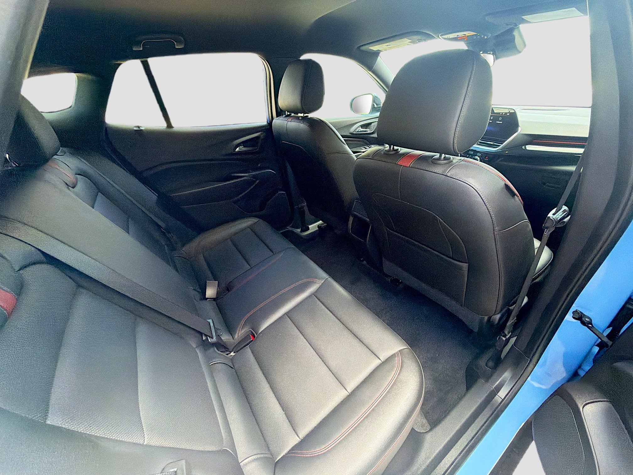 Used 2024 Chevrolet Trax RS FWD image 26