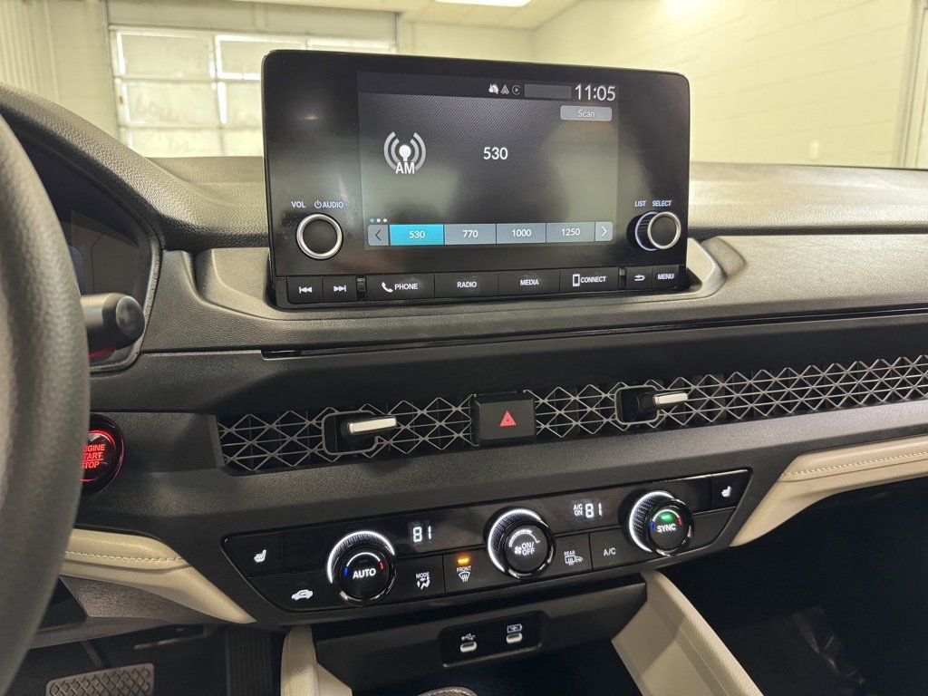 Used 2024 Honda Accord EX image 33