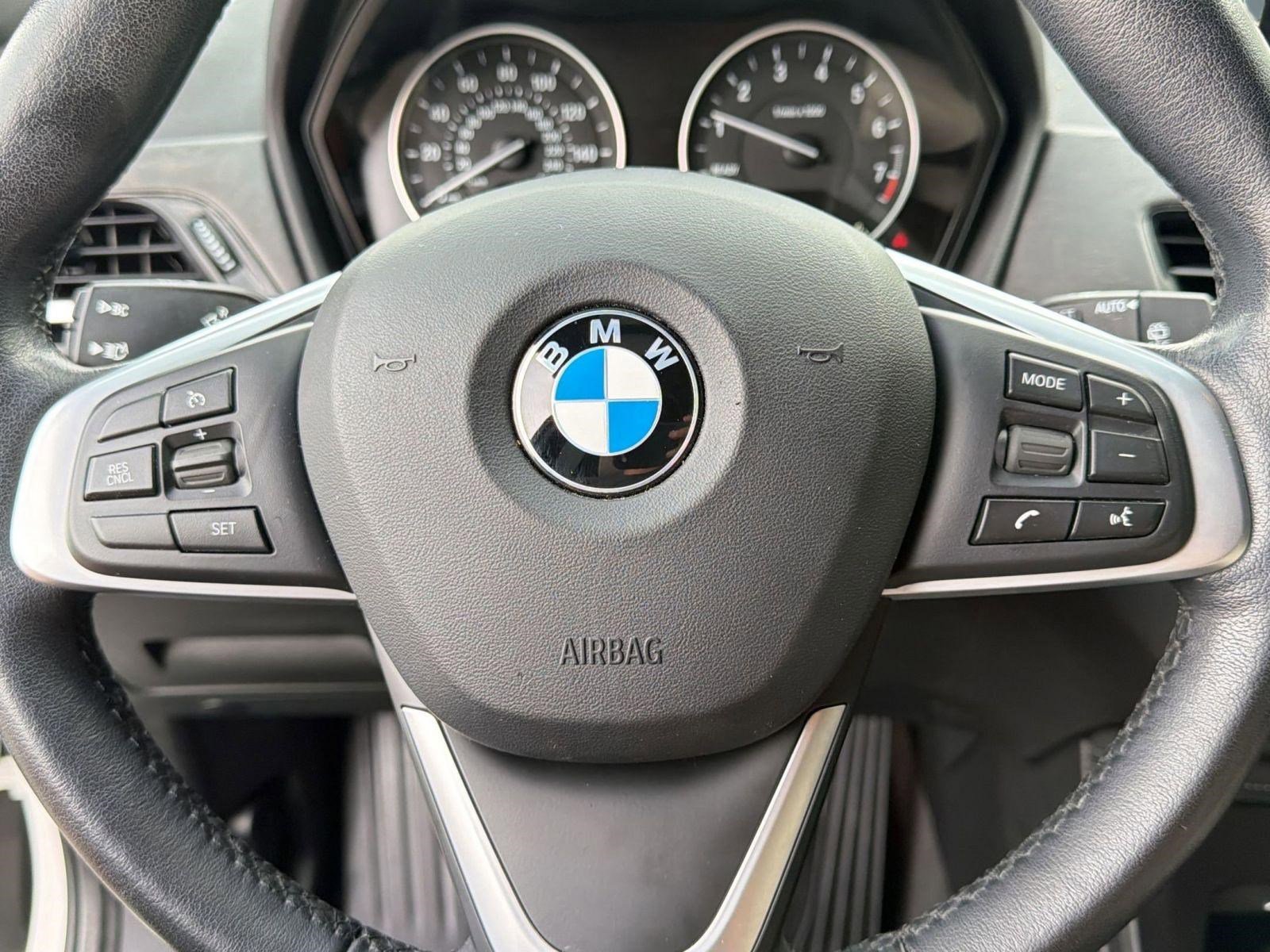 Used 2017 BMW X1 xDrive28i AWD/4WD image 16