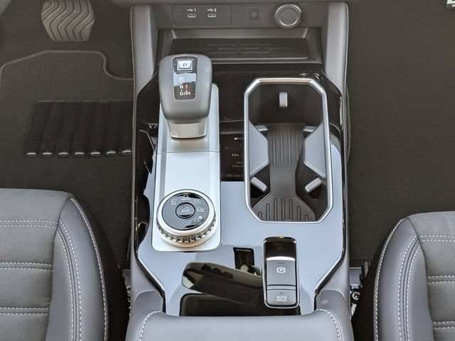 New 2026 Mitsubishi Outlander SE FWD image 19