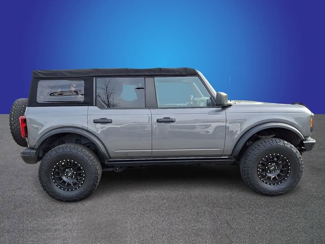 Used 2021 Ford Bronco Black Diamond image 4