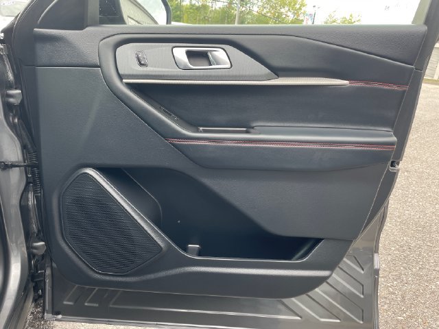 Used 2026 Ford Explorer ST-Line AWD/4WD image 18