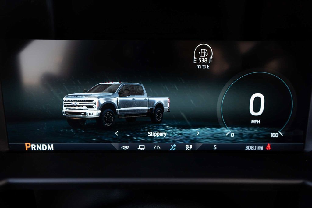 Used 2025 Ford F250 Platinum image 31