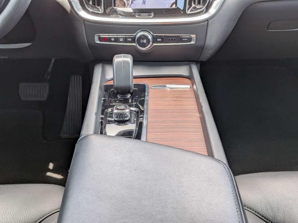 Certified 2023 Volvo S60 B5 Plus FWD image 21