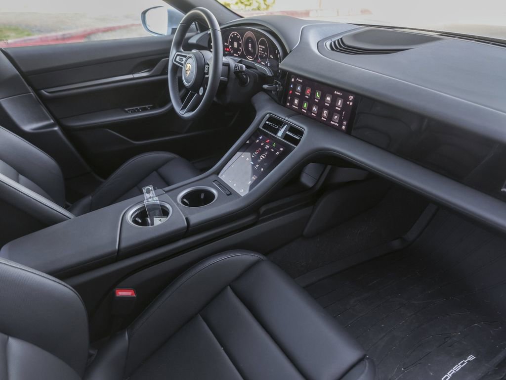 Certified 2025 Porsche Taycan image 37