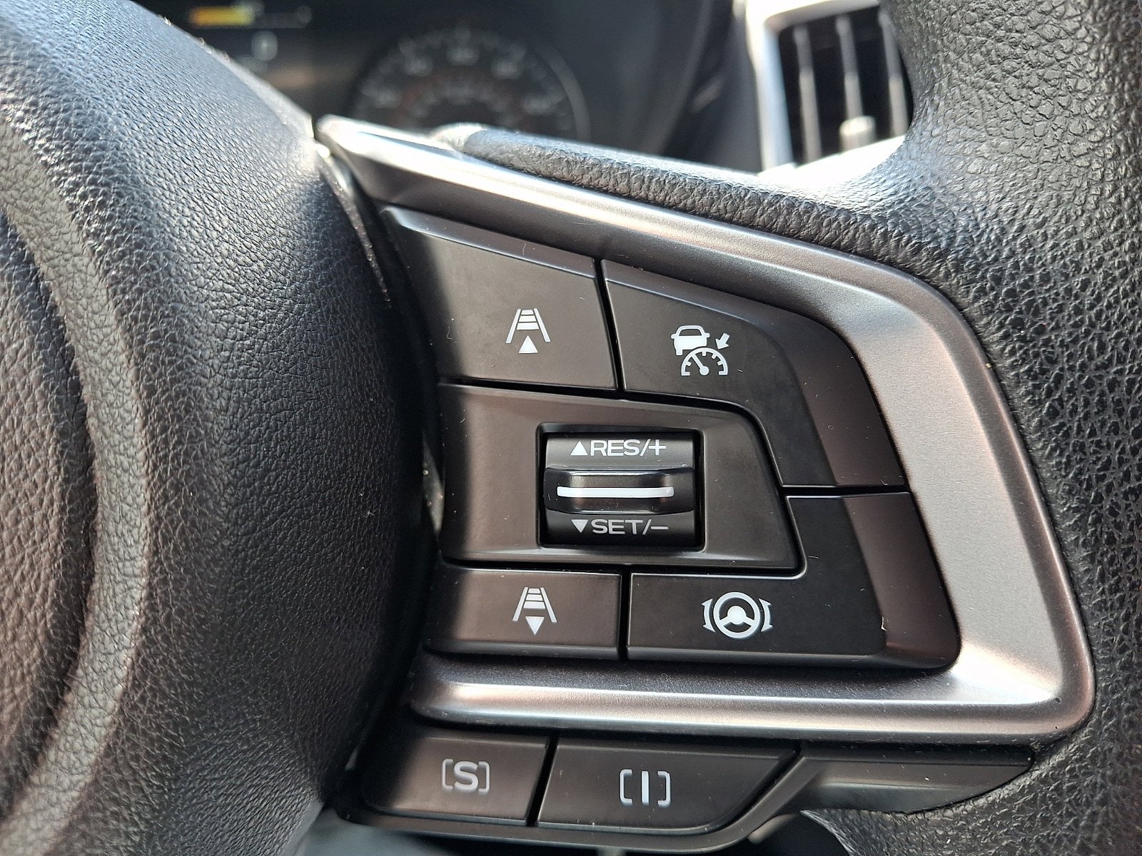 Used 2021 Subaru Crosstrek 2.0i AWD/4WD image 20
