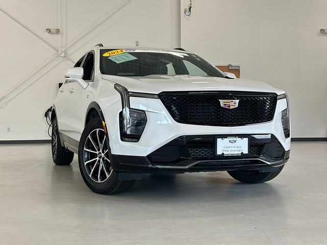 Certified 2024 Cadillac XT4 Sport AWD/4WD image 2