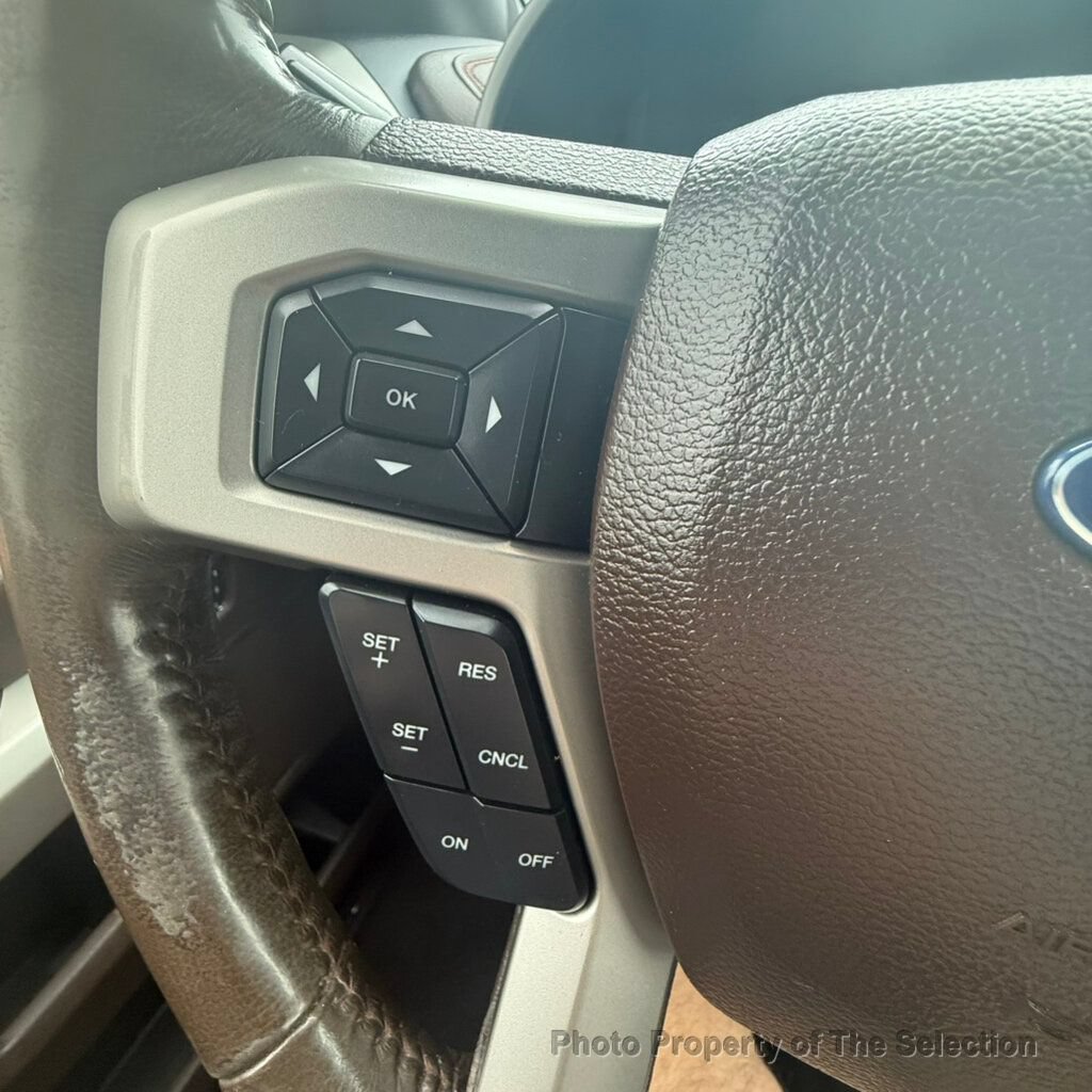 Used 2017 Ford F150 King Ranch w/ Equipment Group 601A Luxury AWD/4WD image 31