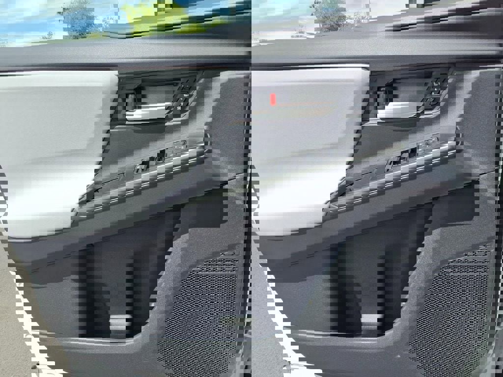 New 2026 Subaru Uncharted AWD image 19