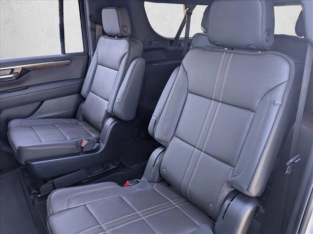 New 2026 Chevrolet Suburban High Country image 16