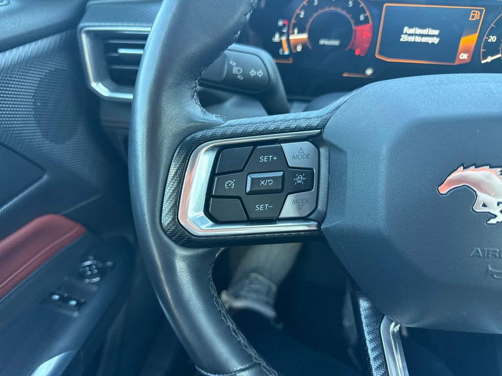Used 2025 Ford Mustang Premium image 18