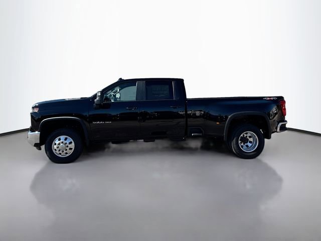 New 2026 Chevrolet Silverado 3500 LT image 9