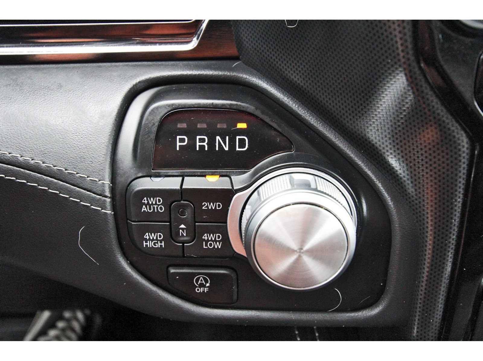 Used 2025 RAM 1500 Limited AWD/4WD image 22