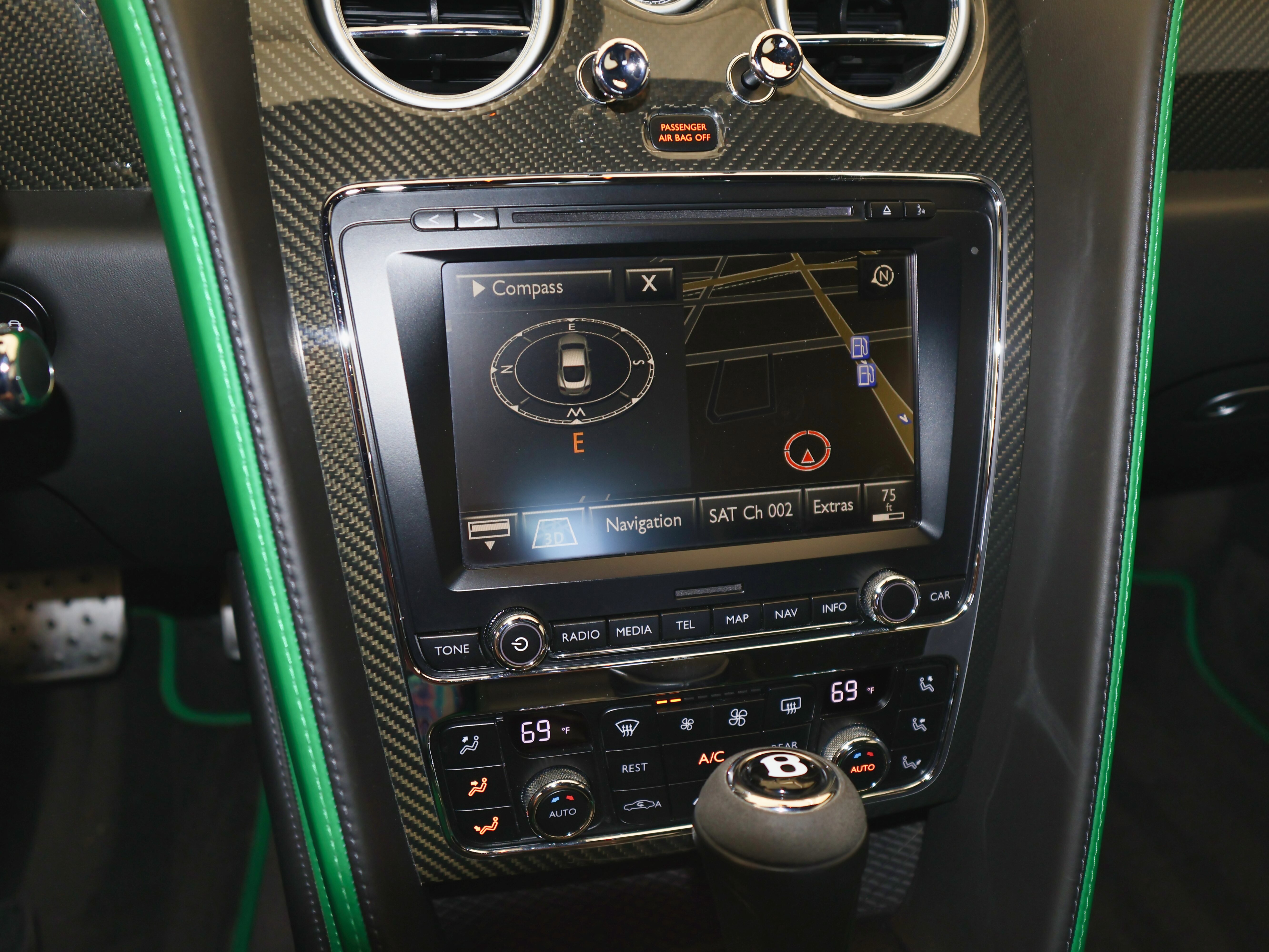 Used 2015 Bentley Continental GT3-R image 31