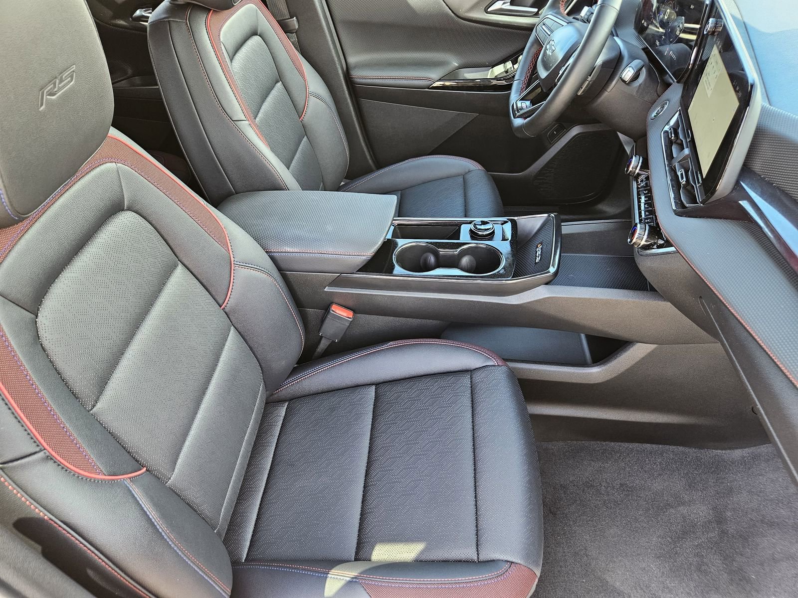 Certified 2025 Chevrolet Equinox RS w/ Safety and Technology Package FWD image 19