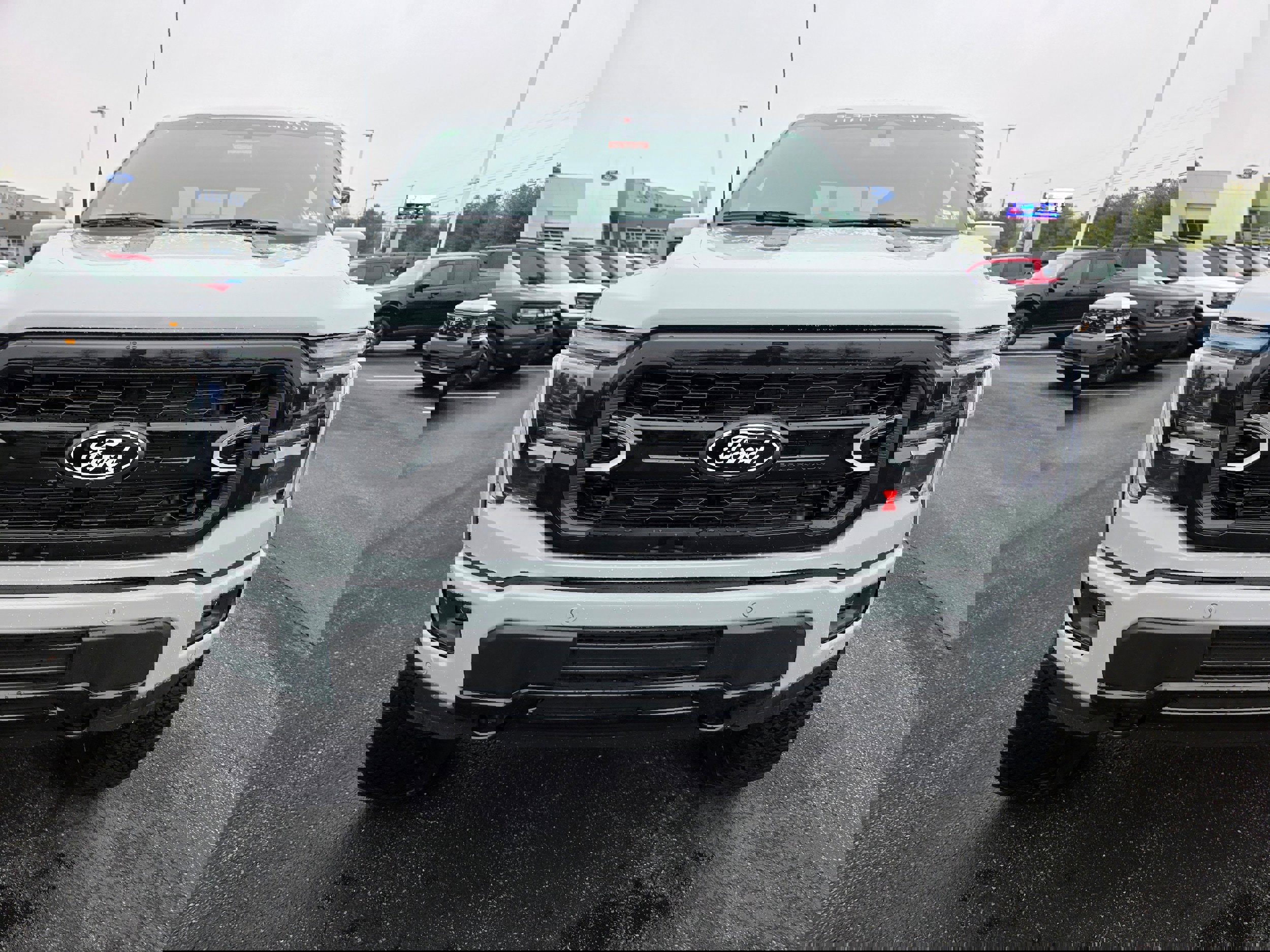 New 2026 Ford F150 Lariat w/ Equipment Group 502A High image 8