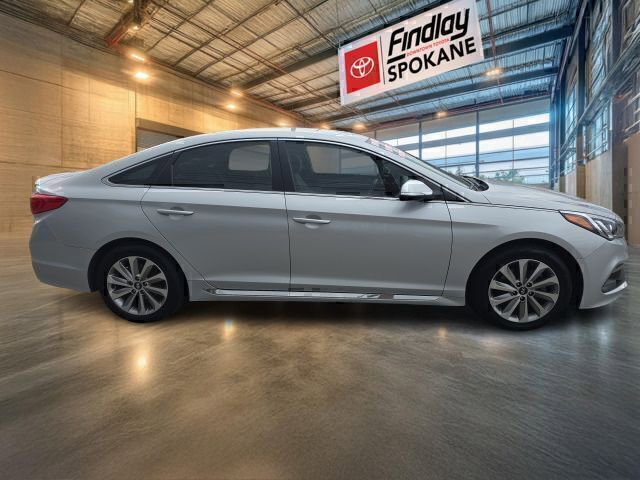 Used 2017 Hyundai Sonata Sport FWD image 3