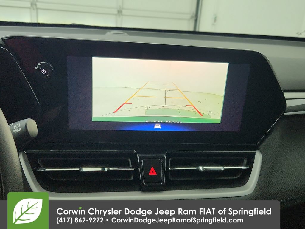 Used 2025 Chevrolet TrailBlazer LT AWD/4WD image 24