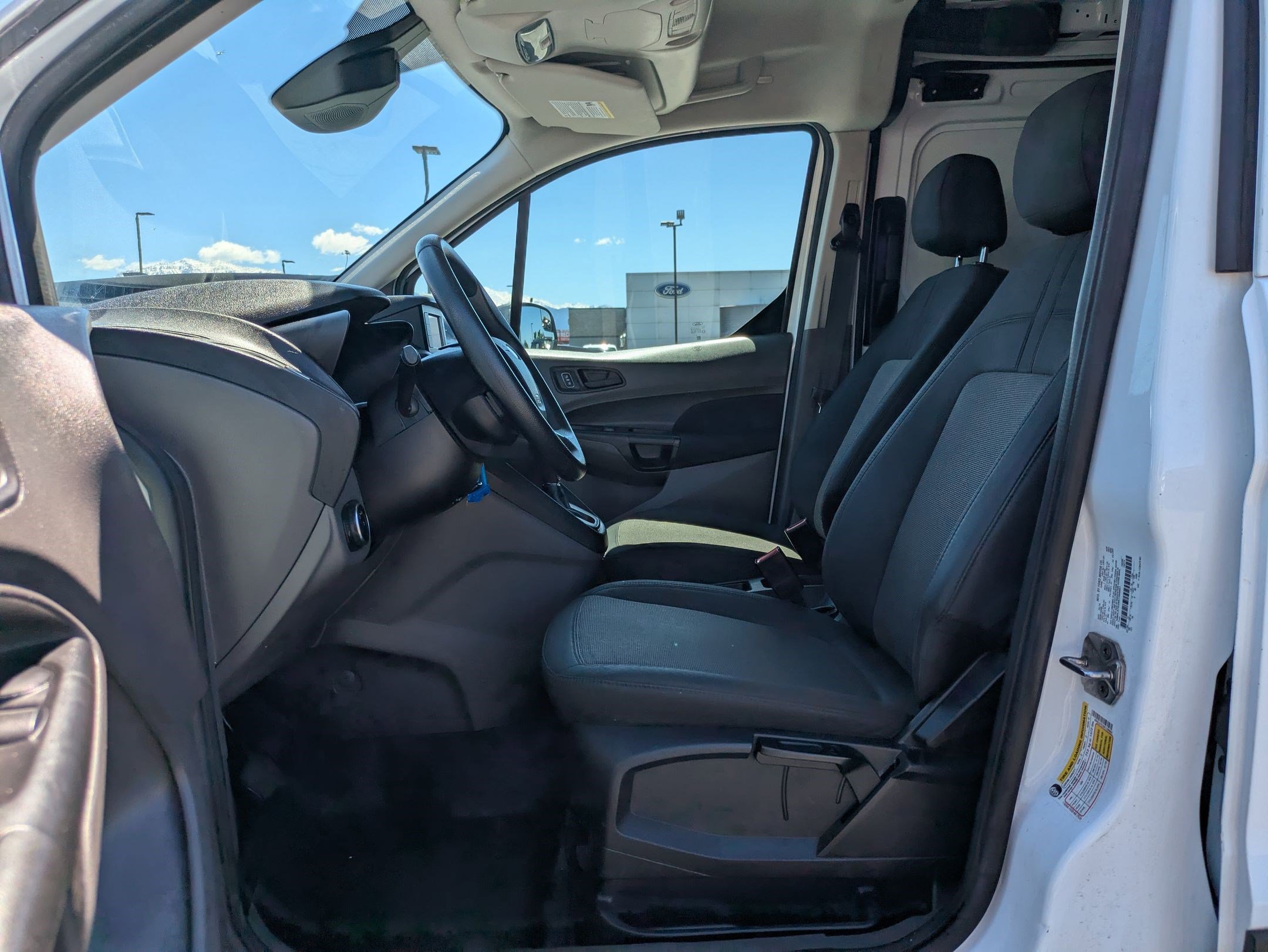 Used 2019 Ford Transit Connect XL FWD image 17