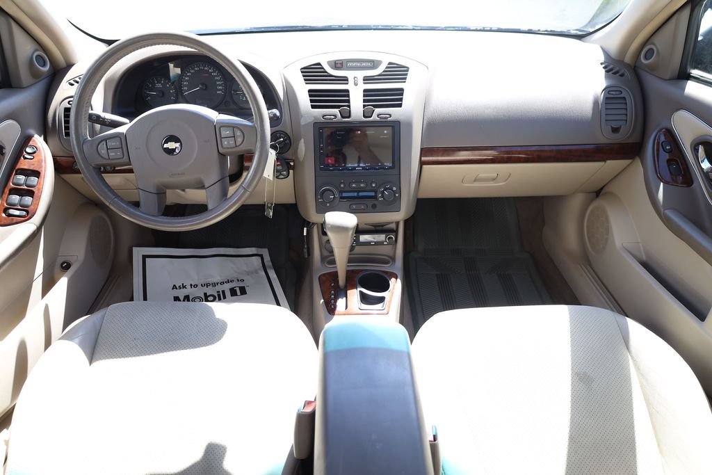 Used 2004 Chevrolet Malibu LT w/ Preferred Equipment Group FWD image 18