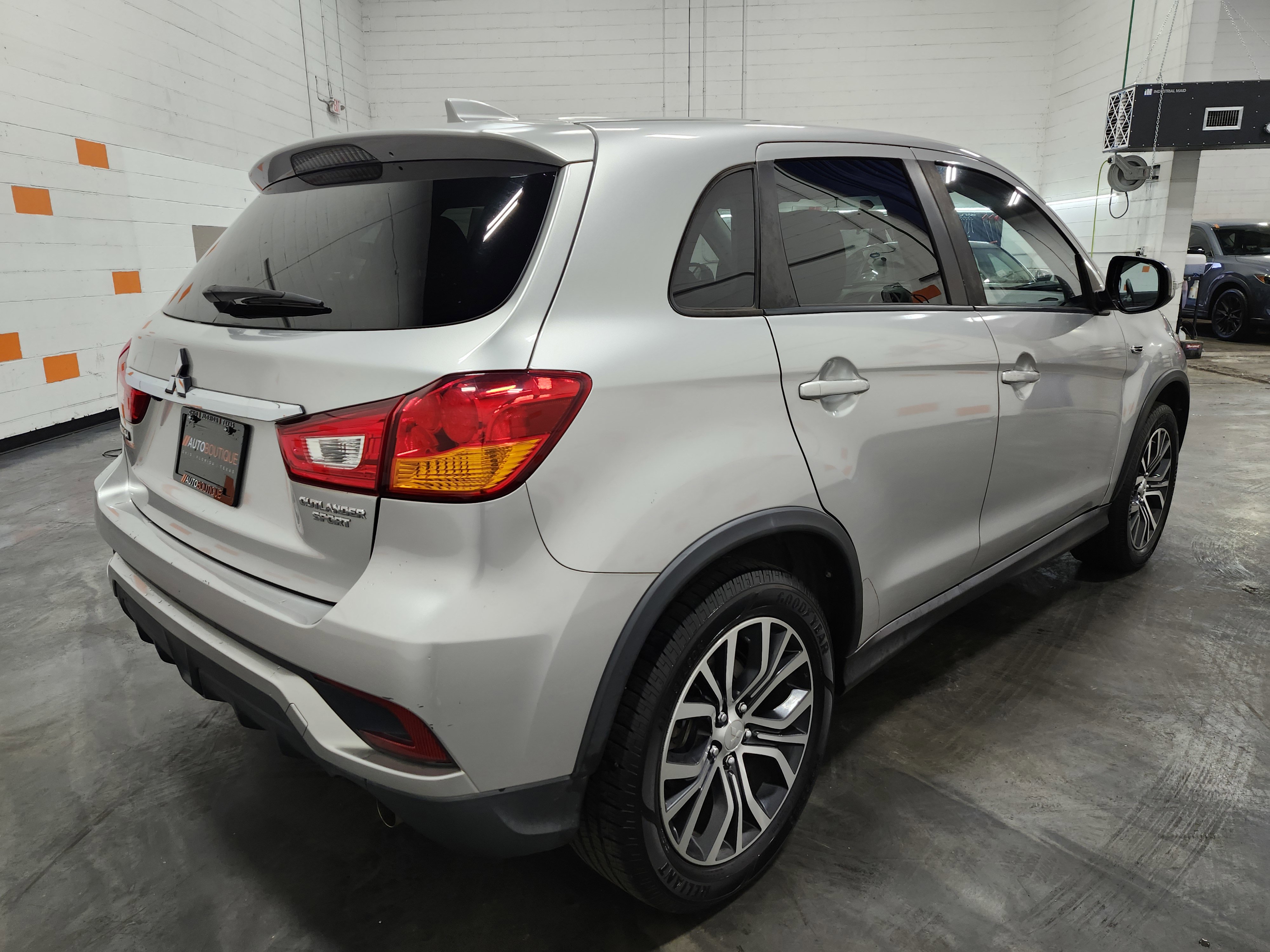 Used 2018 Mitsubishi Outlander Sport LE image 15