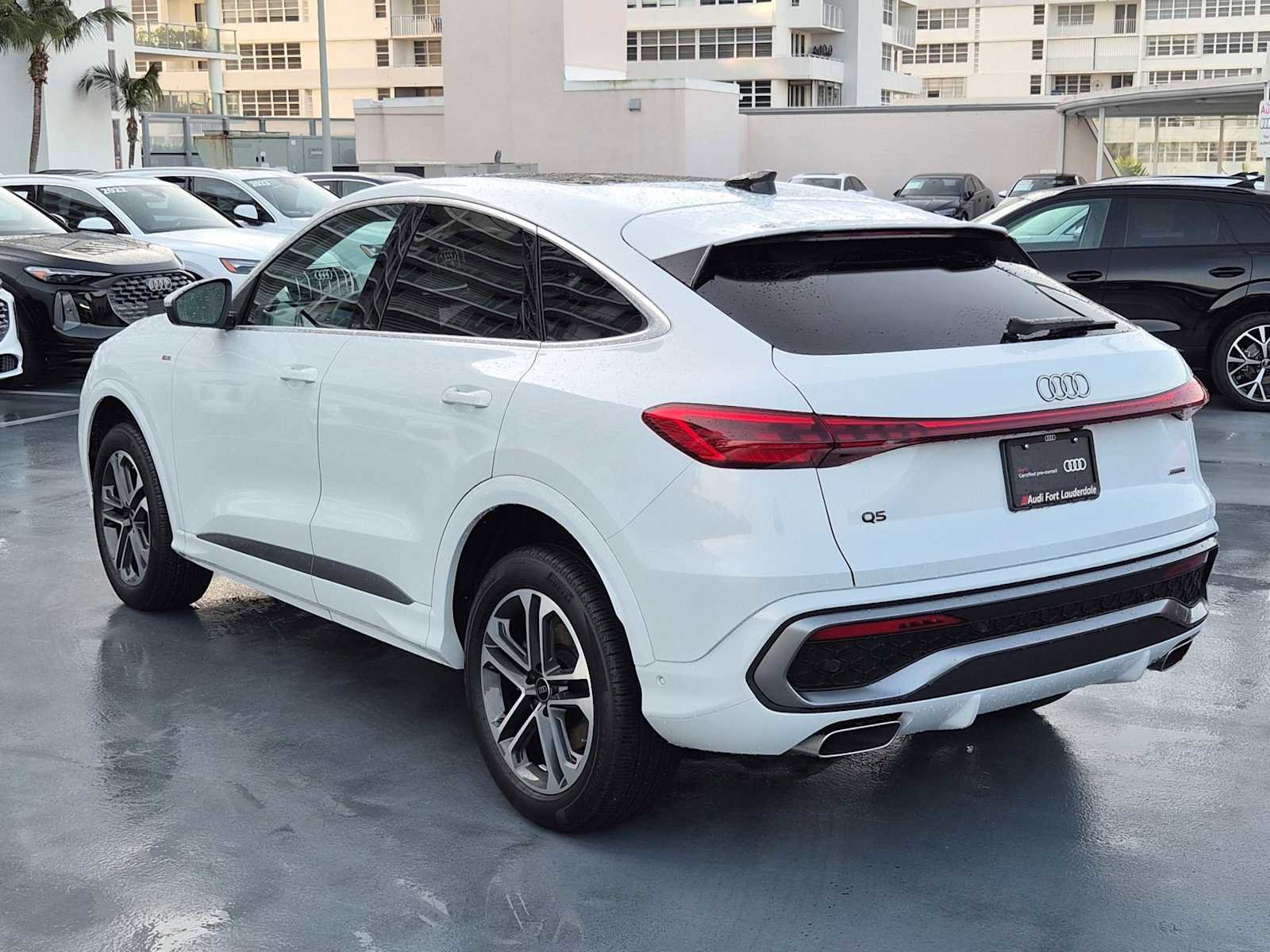 Certified 2025 Audi Q5 Premium Plus w/ Premium Plus image 4