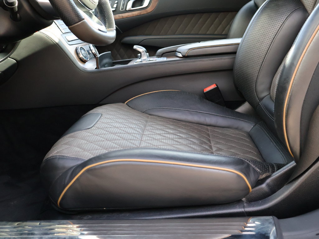 Certified 2020 Mercedes-Benz SL 550 image 39