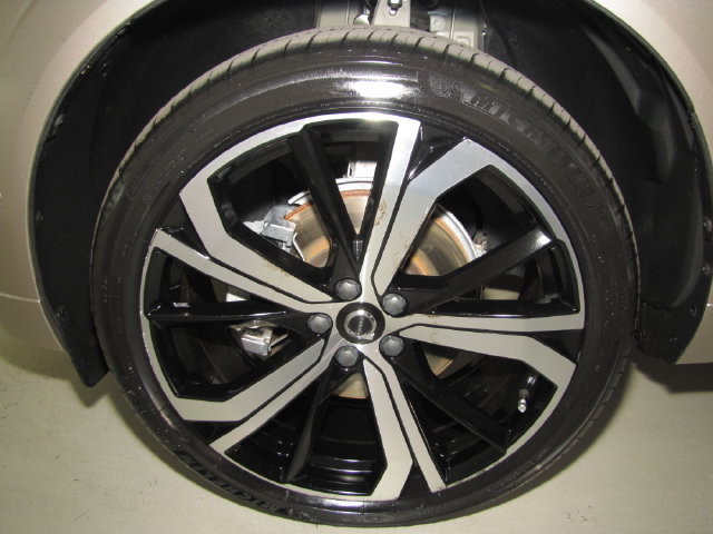 Used 2023 Volvo XC60 B5 Ultimate FWD image 47