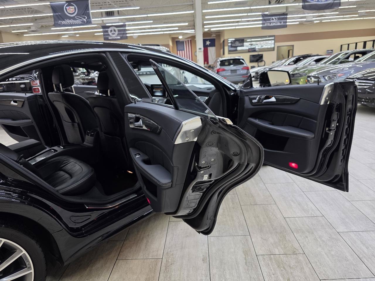 Used 2015 Mercedes-Benz CLS 550 image 15