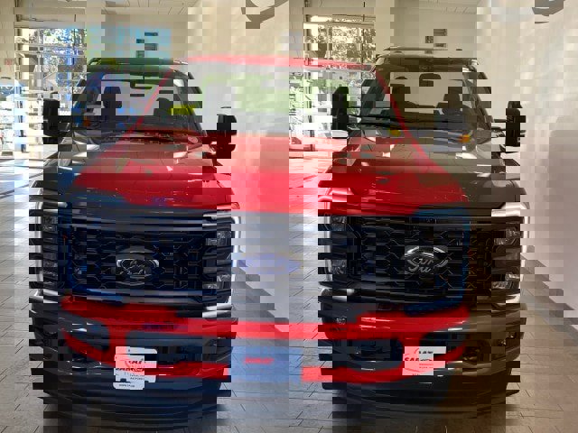 New 2026 Ford F350 4x4 Regular Cab Super Duty image 3