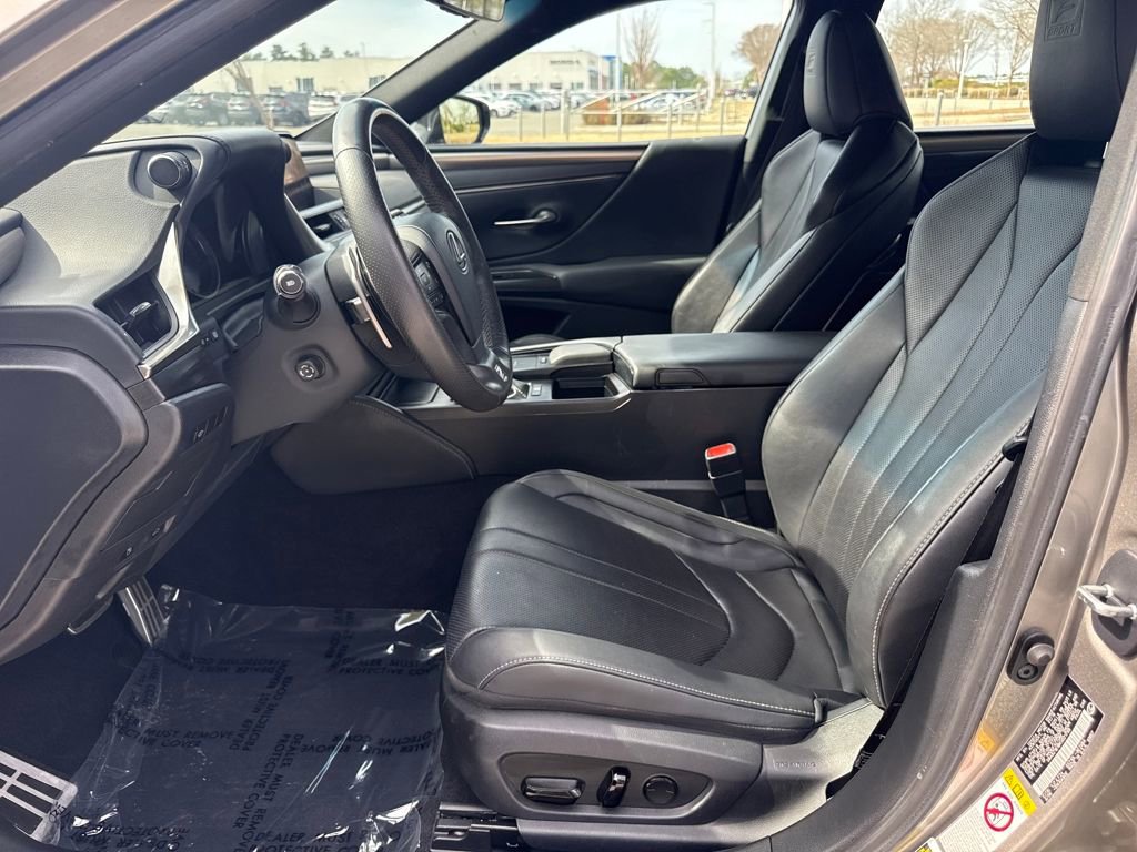 Used 2019 Lexus ES 350 F Sport w/ Accessory Package 2 image 13